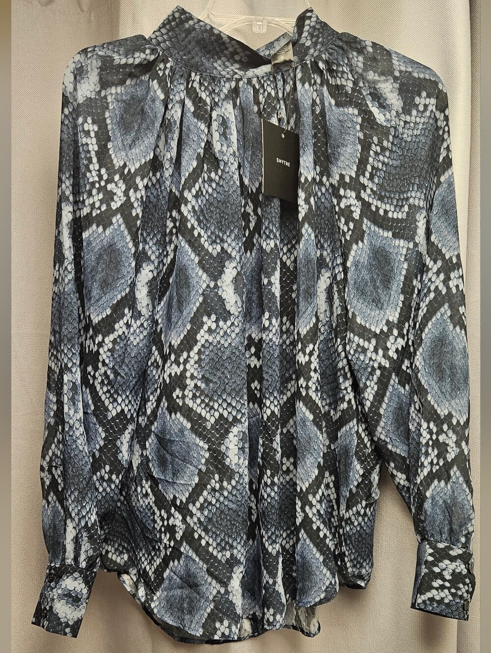 Smythe Kitten Blouse - Blue Snake